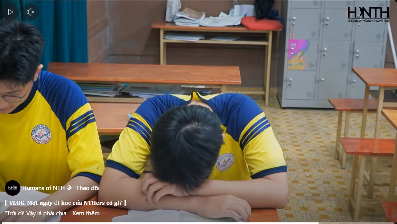 “Ma lực” của buổi học chiều khiến ai nấy cũng lim dim rồi gục xuống (Nguồn: Humans of NTH)