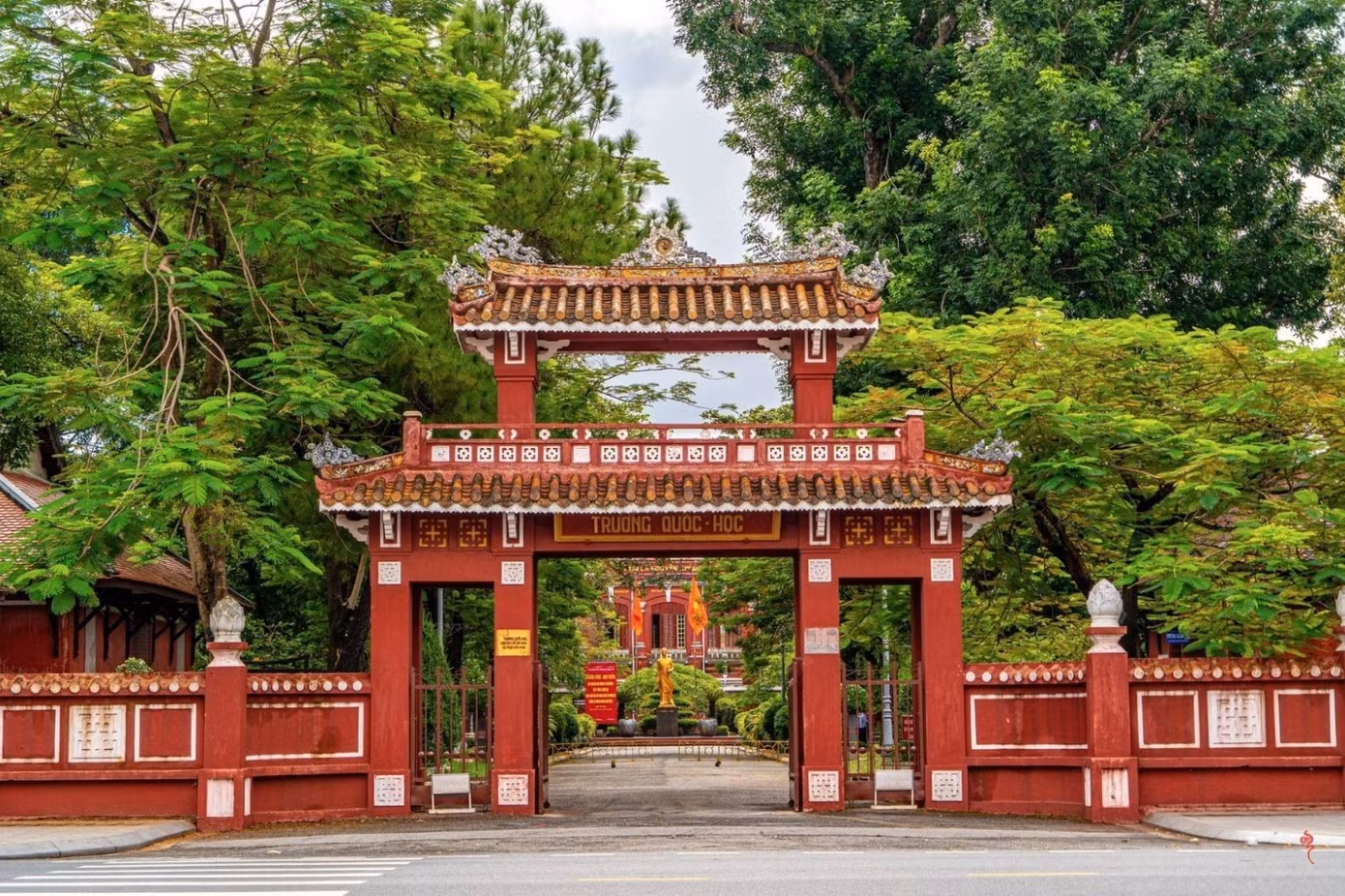 quoc-hoc-hue-f245b2f8b8.jpg