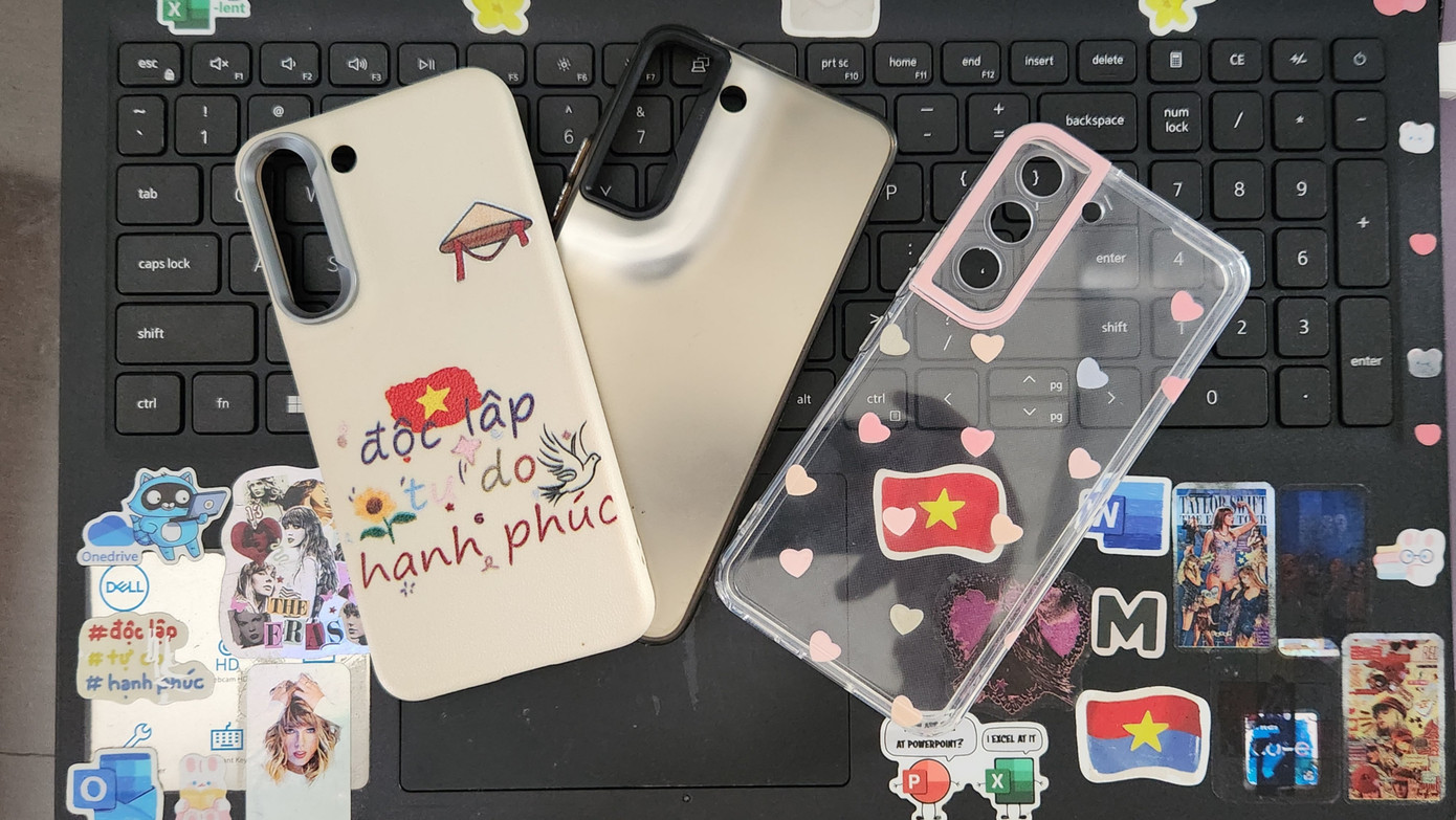 Hải Dương giữ lại những chiếc ốp lưng cũ để có thể sử dụng vào các mục đích khác. (Ảnh: NVCC) 732da71a-52d0-4681-ad73-1b31c867b6ed-5564.jpg