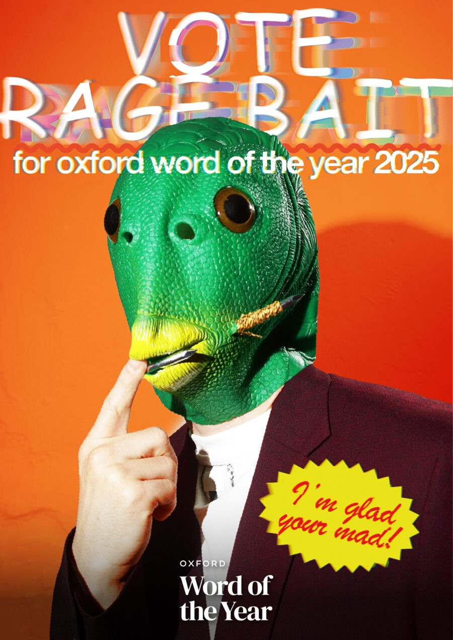 Ảnh: Oxford University Press. woty-hero-posters-02-900x1272.jpg