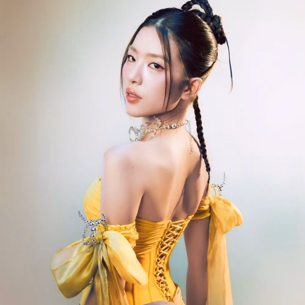 elle-thumb-vuong-lamoon-em-xinh-say-hi.png