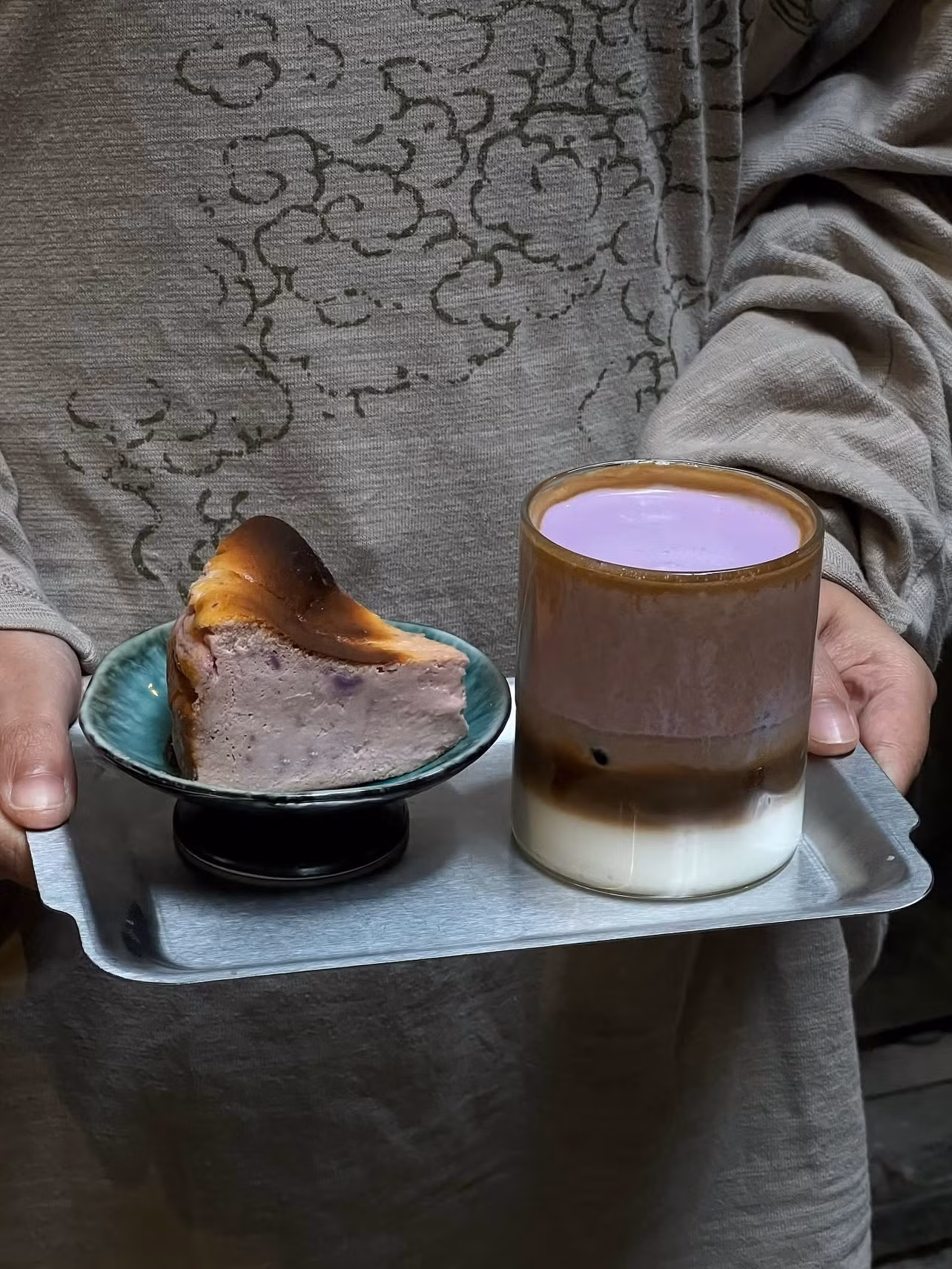 hinh-anh-ve-do-an-thuc-uong-lam-tu-ube-duoc-chia-se-rong-rai-tren-mang-xa-hoi-1.jpg