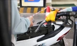 Giá xăng dầu tăng dữ dội: Điều hành ra sao, ổn định thị trường thế nào? 