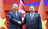 Chủ tịch Kim Jong Un chủ trì lễ đón trọng thể Tổng Bí thư Tô Lâm thăm Triều Tiên