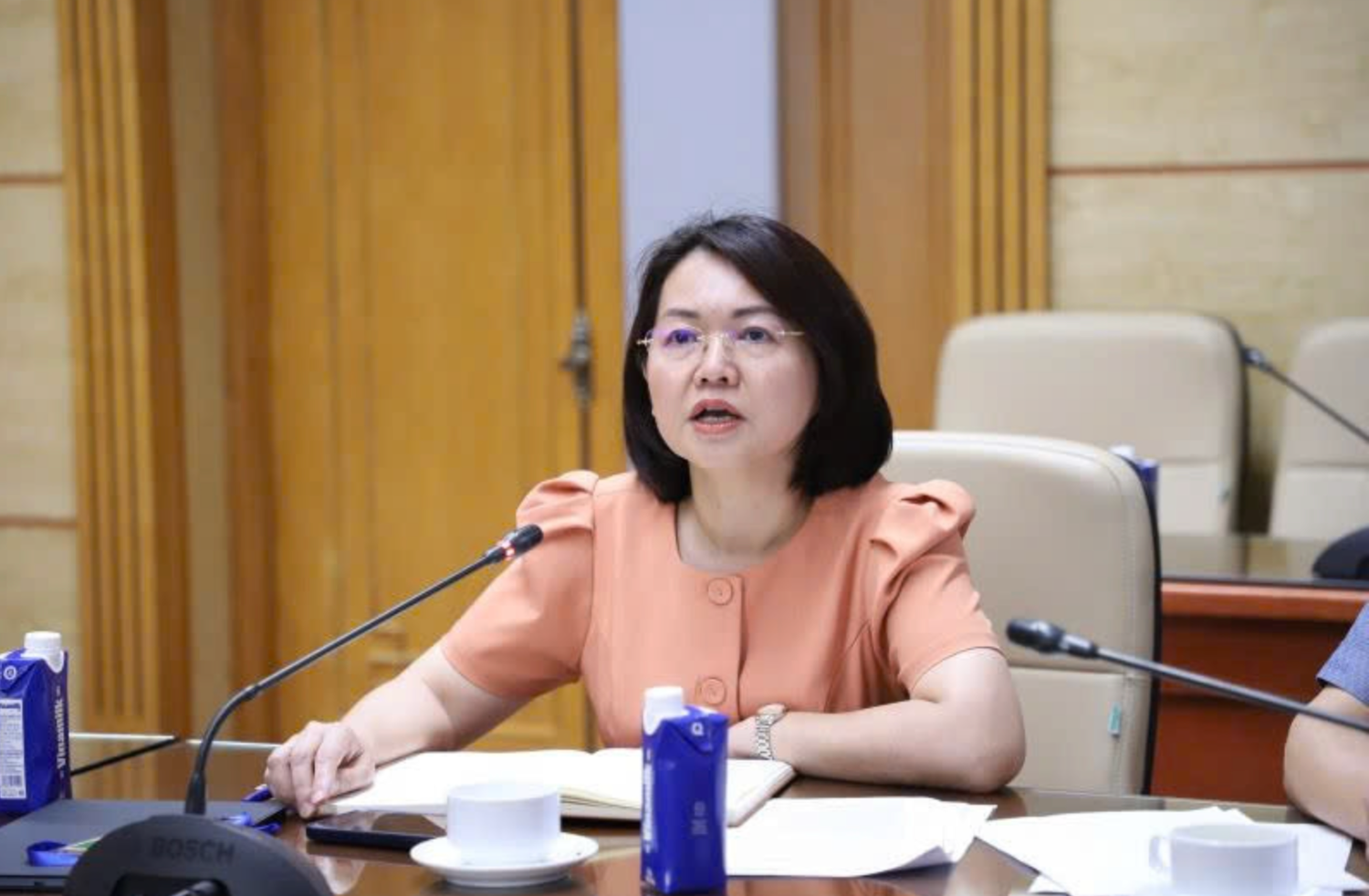 Cựu Cục trưởng Trần Việt Nga ‘ngâm hồ sơ’, buộc doanh nghiệp chi hơn 8 tỷ đồng