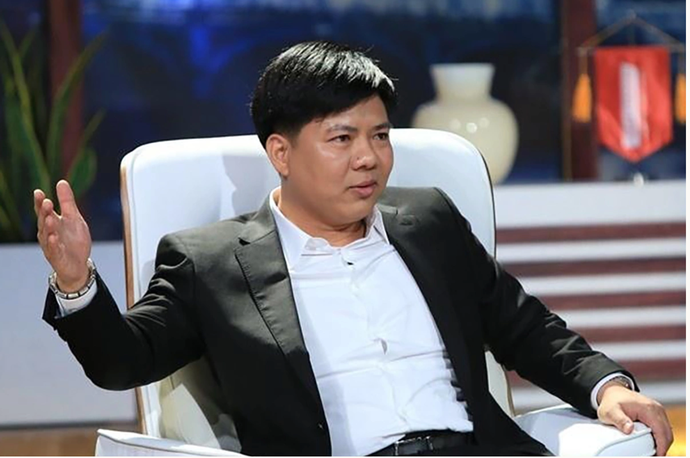 Shark Thủy chi gần 32 tỷ để ‘thổi’ doanh thu khống: Mánh lừa khởi đầu cho 7.600 tỷ chiếm đoạt