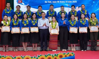 Hà Tĩnh tuyên dương 46 Học sinh 3 tốt, Sinh viên 5 tốt