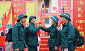 Bộ Quốc phòng trả lời về hình xăm, chữ xăm khi tuyển chọn nhập ngũ
