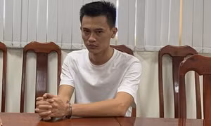 Phan Công Khanh.