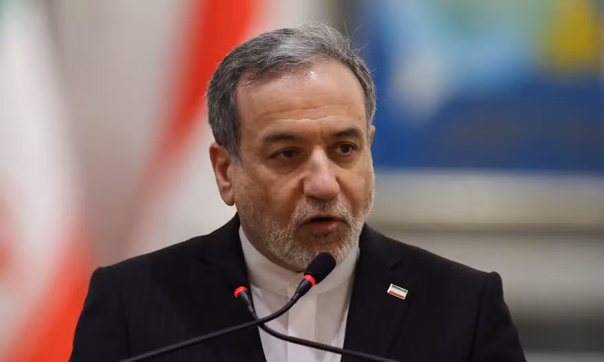 Iran cảnh báo 'sẽ dạy cho Israel một bài học'