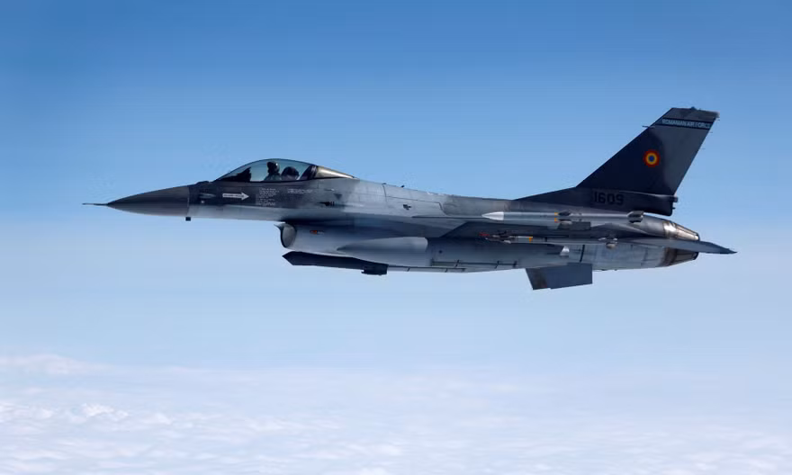 Romania điều tiêm kích F-16 bắn hạ máy bay không người lái Nga