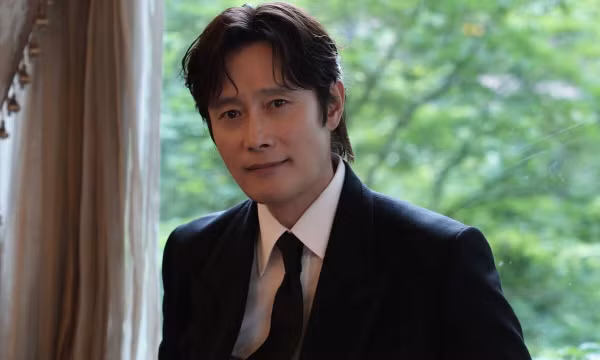 Lee Byung Hun được bình chọn là nam diễn viên hàng đầu Hàn Quốc