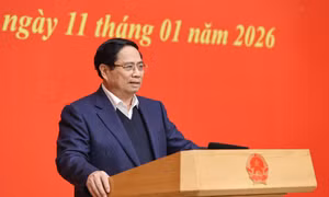 Thủ tướng: Tiếp tục sắp xếp, tinh gọn tổ chức bộ máy ở Trung ương và địa phương