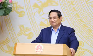 Thủ tướng: Đẩy mạnh phân cấp, phân quyền, ai làm tốt nhất thì giao