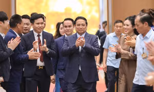 Thủ tướng: Tăng trưởng 2 con số là 'mệnh lệnh của non sông'