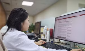 Điểm mới về lương, thưởng, tiền làm thêm giờ của viên chức từ năm 2026 