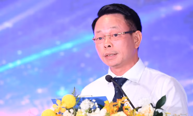 Bản hòa ca khơi dậy khát vọng cống hiến của tuổi trẻ Việt Nam