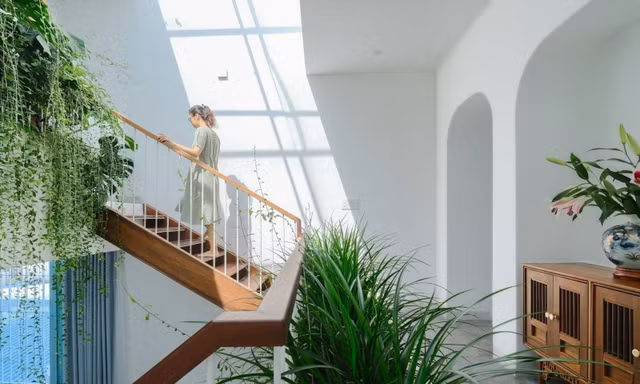 Cuộc sống bình yên bên trong ngôi nhà trắng, xanh lam 