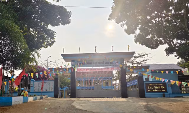 Nam sinh lớp 9 ngất xỉu trong giờ thể dục rồi tử vong