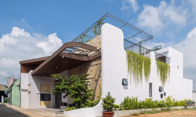 Quá trình 'biến đổi' không gian mới tiện nghi rộng 146m2 tại Phan Thiết