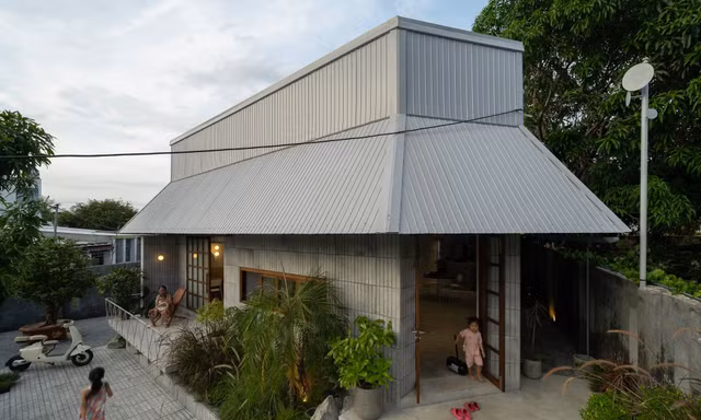 Ngôi nhà 80m2 có thiết kế đội nón thú vị
