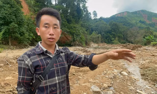 Đề nghị tặng Huân chương Lao động cho trưởng bản cứu gần 100 người ở Điện Biên