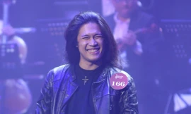 Chàng trai có vẻ ngoài bụi bặm làm nên điều bất ngờ ở cuộc thi Tiếng hát Hà Nội 2025