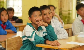 FPT cùng LG mang công nghệ kết nối tri thức cho học sinh vùng khó