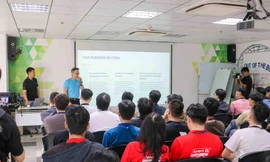 Sinh viên Aptech thường xuyên được thăm quan và gặp gỡ đại diện doanh nghiệp