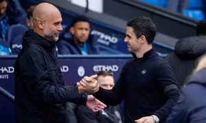 Man City không được đổi lịch, Arsenal chiếm lợi thế trong cuộc đua vô địch