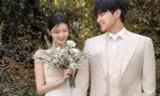 Soyee kết hôn vào tháng Tám