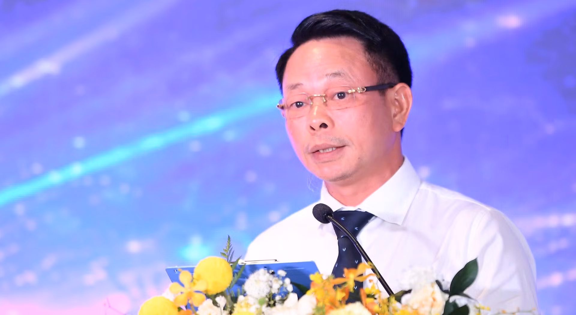 Bản hòa ca khơi dậy khát vọng cống hiến của tuổi trẻ Việt Nam