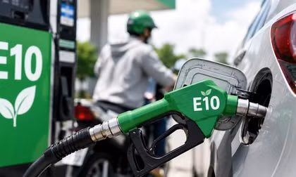 Xăng E10 sắp bán toàn quốc: Chủ xe cần lưu ý gì?