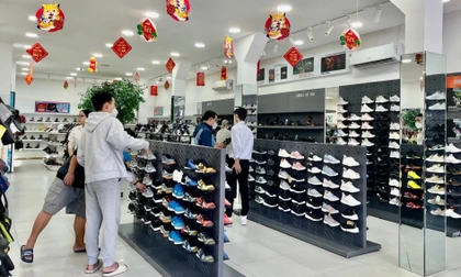 Doanh nghiệp 'chạy đua' mua bán hàng Tết trên sàn online