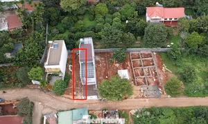 Vụ xây nhầm nhà, hoán đổi rồi lại ‘xây nhầm’ ở Đắk Lắk: Chờ tòa án giải quyết