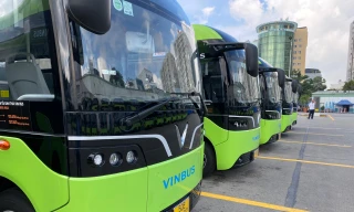 Bến xe buýt Hóc Môn với diện tích hơn 10.000m2 được hoàn thành, đi vào hoạt động tháng 8/2025 Ảnh: Hữu Huy