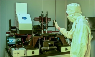 GS, PGS phải gắn với công việc nghiên cứu. Ảnh: HOA BAN