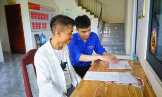 Về xã 'ứng cứu' công nghệ thông tin