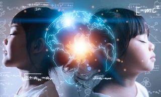 Sau khi học được điều gì từ AI, hãy giải thích lại bằng lời hoặc dạy lại cho người khác trong 2 phút. Ảnh: Shutterstock