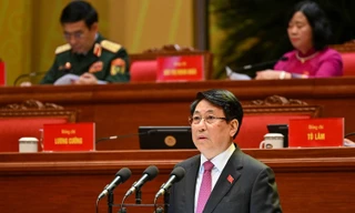 Chủ tịch nước Lương Cường trình bày Diễn văn khai mạc Đại hội XIV của Đảng. Ảnh: Nhật Minh