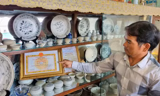 Làng cổ vật 