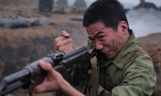 'Mưa đỏ' sắp vượt 700 tỷ đồng, nhà sản xuất bỏ túi bao nhiêu?