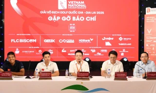 BTC Giải Vô địch Golf Quốc gia - Gia Lai 2025 trao đổi với báo chí. Ảnh: Trọng Tài