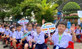 Nhiều trường mới, TPHCM vẫn quá tải 