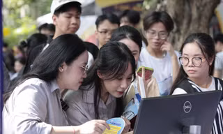 Lại ‘vượt rào’ xét tuyển đại học sớm 