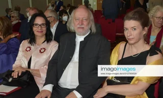 Linh hồn lang thang giữa Đông-Tây 