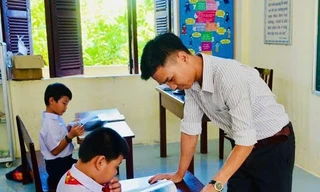 Những tấm gương cống hiến đặc biệt 