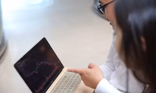 Trước thời khắc lịch sử của chứng khoán Việt Nam, thị trường ra sao?