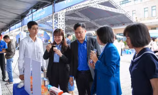 Gói hương vị quê mang đi xa 