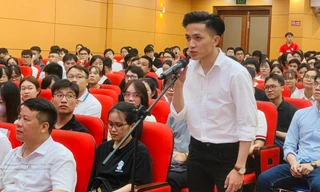 Ngày hội lựa chọn nguyện vọng của bác sĩ nội trú Trường ĐH Y Hà Nội. Ảnh: NGHIÊM HUÊ